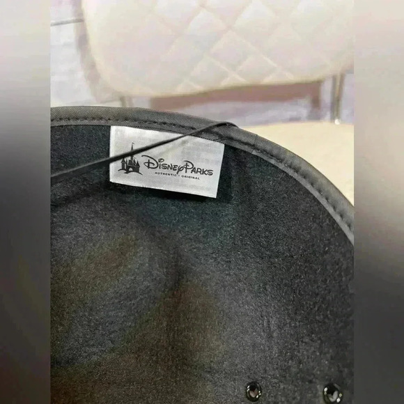 MAGIC KINGDOM Disney World Mickey Ears Hat Classic Adult Grand Marshall 21" NWT - Picture 4 of 4